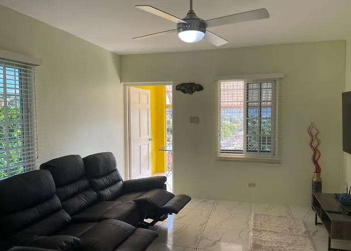 Guest house Three Palm Montego Bay