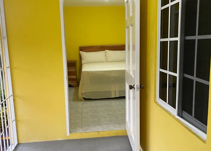 Three Palm Guest house