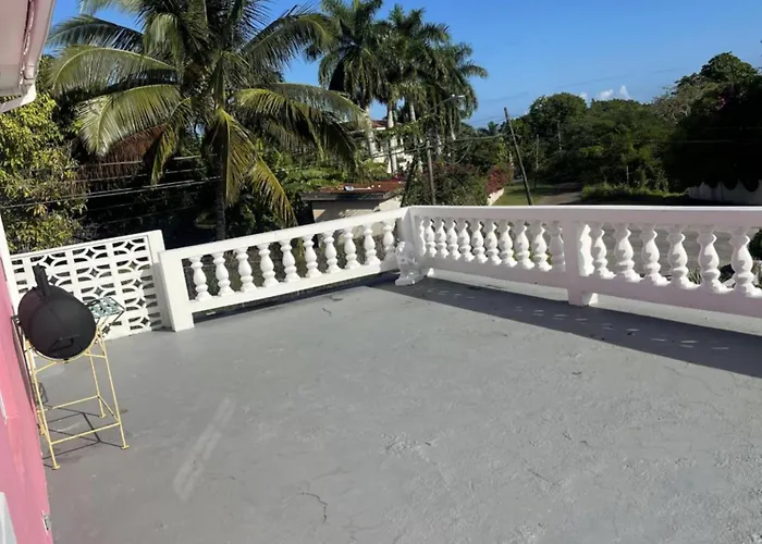 Three Palm Guest house Montego Bay